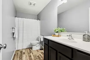 6346 Wood Hollow Dr, Kalamazoo, MI 49009 - Photo 21