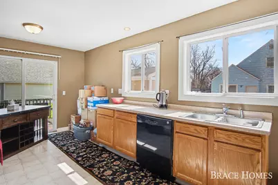 3618 Horton Avenue SE, Grand Rapids, MI 49548 - Photo 11