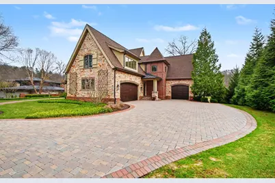 7428 Biscayne Way SE, Grand Rapids, MI 49546 - Photo 5