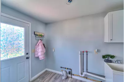 131 Willow Street, Jackson, MI 49202 - Photo 11