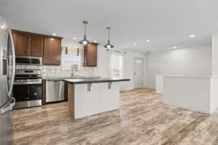 29216 Saddlebred Ln, Dowagiac, MI 49047 - Photo 7