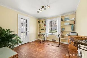 119 Bristol Ave NW, Grand Rapids, MI 49504 - Photo 7