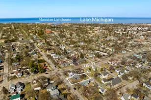 314 5th St, Manistee, MI 49660 - Photo 31