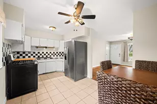 835 Ansley Dr, Saint Joseph, MI 49085 - Photo 11