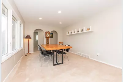 1075 Harold Circle, Ann Arbor, MI 48103 - Photo 7