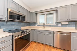 1075 Harold Cir, Ann Arbor, MI 48103 - Photo 11