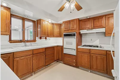 374 Elliot Road, Kalamazoo, MI 49048 - Photo 7