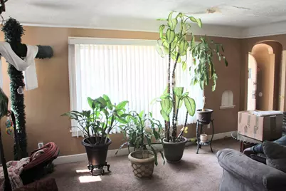 15370 Hartwell Street, Detroit, MI 48227 - Photo 9