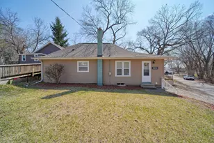 103 Cove St, Jackson, MI 49203 - Photo 1