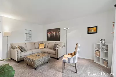 2466 Cranden Drive SE #246, Grand Rapids, MI 49506 - Photo 5