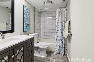 2466 Cranden Dr SE, Grand Rapids, MI 49506 - Photo 11