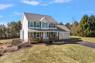 12880 Jordan Meadows Ct NE, Lowell, MI 49331 - Photo 3
