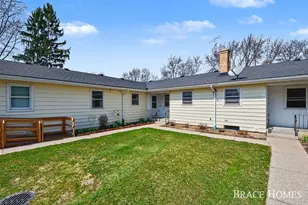 647 Blue Ash Dr SE, Grand Rapids, MI 49548 - Photo 19