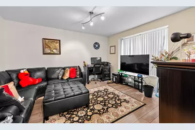 4376 Knightsbridge Lane, West Bloomfield, MI 48323 - Photo 23