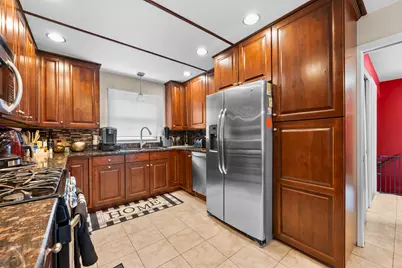 4376 Knightsbridge Lane, West Bloomfield, MI 48323 - Photo 11