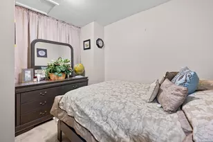 4376 Knightsbridge Ln, West Bloomfield, MI 48323 - Photo 25