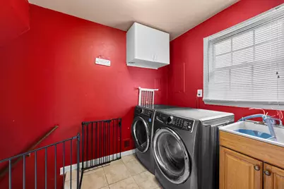 4376 Knightsbridge Lane, West Bloomfield, MI 48323 - Photo 19