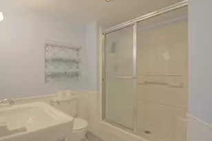 10749 Kings Ln, Berrien Springs, MI 49103 - Photo 9