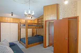 10749 Kings Ln, Berrien Springs, MI 49103 - Photo 7