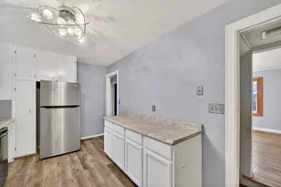 206 Pleasantview Dr, Battle Creek, MI 49017 - Photo 11