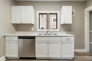 140 Moore St, Jackson, MI 49203 - Photo 17