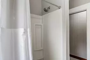 140 Moore St, Jackson, MI 49203 - Photo 25