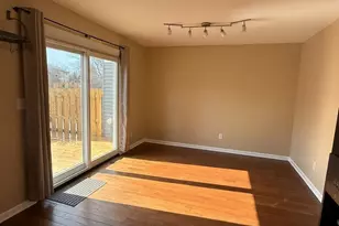 3496 Burbank Dr, Ann Arbor, MI 48105 - Photo 3