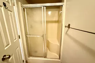 3496 Burbank Dr, Ann Arbor, MI 48105 - Photo 15