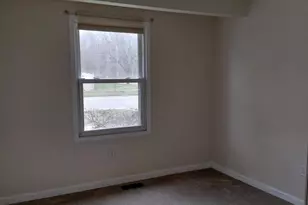 33890 Hunter Ave, Westland, MI 48185 - Photo 7