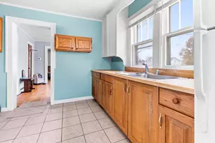 146 W Bidwell Street W, Battle Creek, MI 49015 - Photo 13