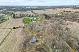 4090 Matthews Rd, Charlotte, MI 48813 - Photo 53