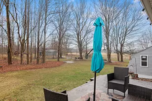 4090 Matthews Rd, Charlotte, MI 48813 - Photo 25