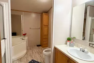 2040 Reo Ave, Lincoln Park, MI 48146 - Photo 5