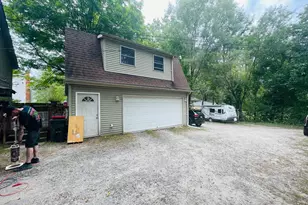 70550 Main St, Richmond, MI 48062 - Photo 3