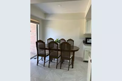 301 Meadow Bridge Drive, Rochester Hills, MI 48307 - Photo 11