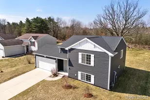 749 Pine Ridge Dr, Belding, MI 48809 - Photo 3