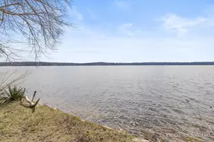 4066 Lake Dr, Allegan, MI 49010 - Photo 15