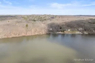 4066 Lake Dr, Allegan, MI 49010 - Photo 47