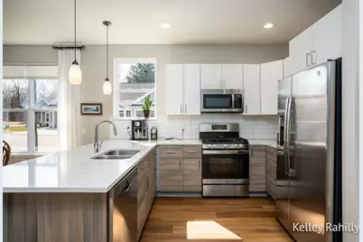 161 Tamarack Lane NE, Rockford, MI 49341 - Photo 9