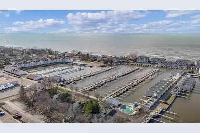 420 W Oselka Drive #212, New Buffalo, MI 49117 - Photo 3