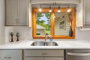 323 S Center St, Bangor, MI 49013 - Photo 27