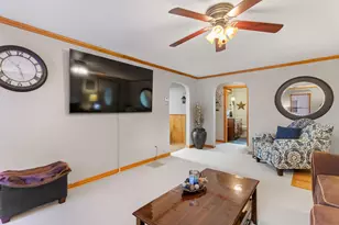 323 S Center St, Bangor, MI 49013 - Photo 21