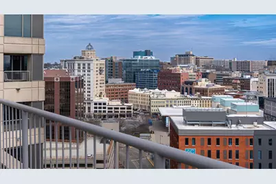 112 Campau Circle NW, Grand Rapids, MI 49503 - Photo 35