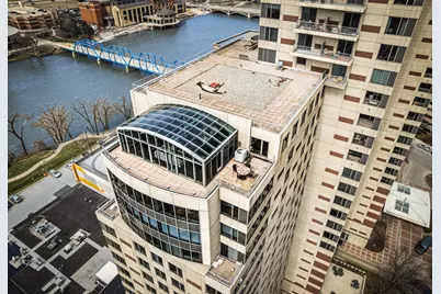 112 Campau Circle NW, Grand Rapids, MI 49503 - Photo 1