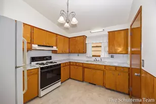 1824 Blandford Ave SW, Wyoming, MI 49519 - Photo 13