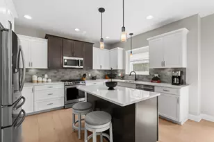 10963 Mystic Hts Trl, Mattawan, MI 49071 - Photo 7