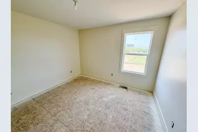 7082 Kettle Dale Avenue SE, Alto, MI 49302 - Photo 17