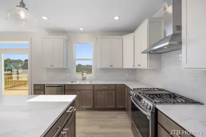 7082 Kettle Dale Avenue SE, Alto, MI 49302 - Photo 11