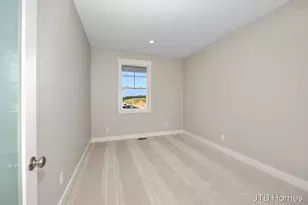 7082 Kettle Dale Ave SE, Alto, MI 49302 - Photo 21