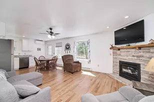 2073 Gunn Rd, Manistee, MI 49660 - Photo 11